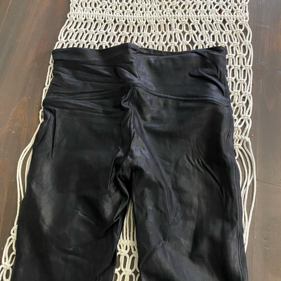Spanx high rise faux leather leggings - Picture 5 of 5